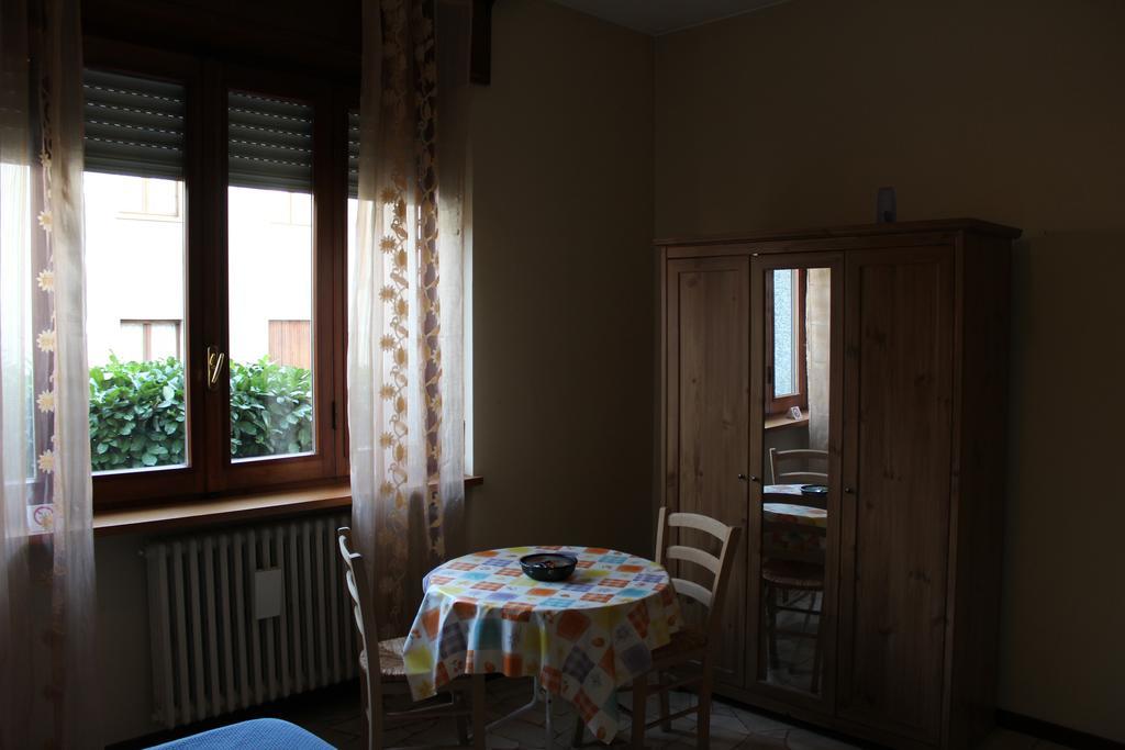 B&B Milano Malpensa 1 Castano Primo Quarto foto